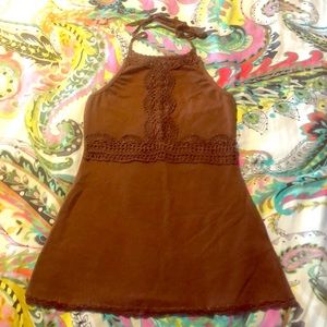 Le château Cotton halter